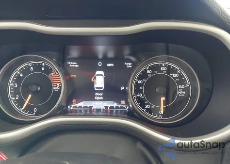 2017 Jeep Cherokee Trailhawk 4X4 from USA, damaged, VIN 1C4PJMBS6HW615579